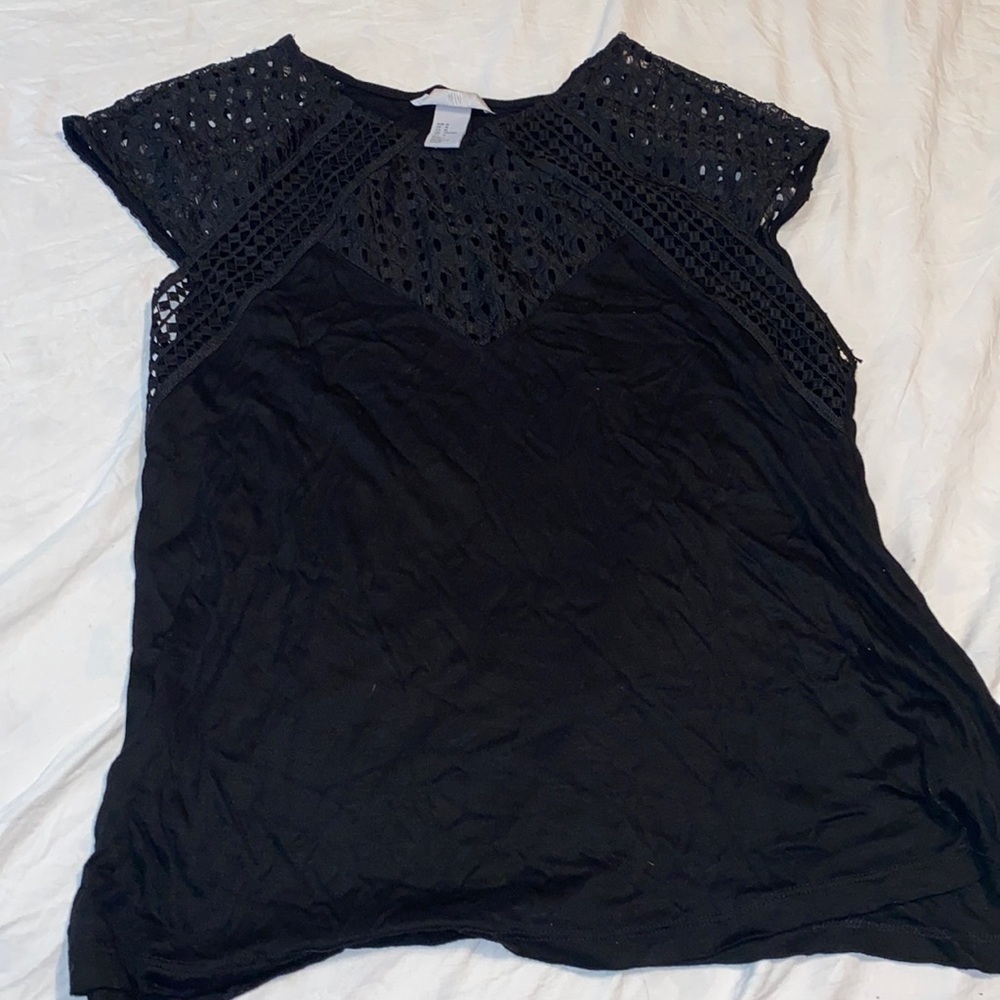 H&M Fitted Black Top With Crochet Detail Medium ***$8 FINAL SALE***